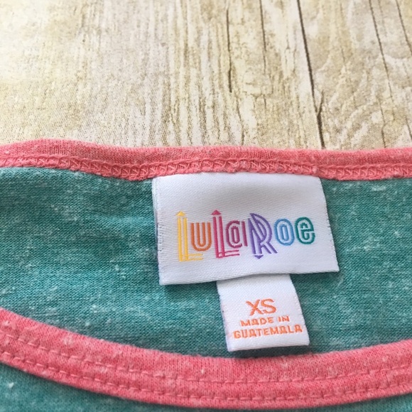 LuLaRoe Irma Top/Tunic - Picture 2 of 4
